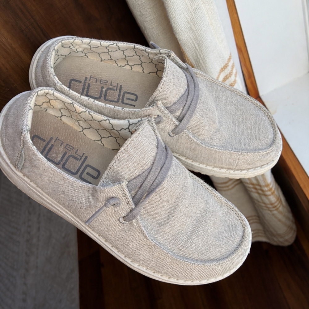 Women’s Wendy Hey Dude’s in Sparkling Pearl Grey